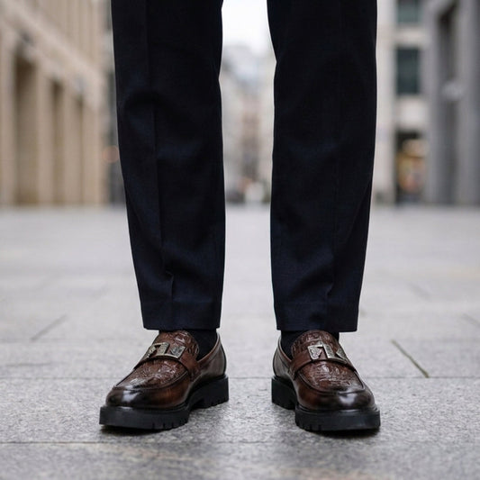 Croc-texture loafers in espresso brown, glossy slip-on with decorative bit detail