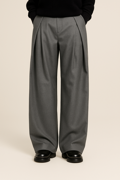 Men's wide-leg suit trousers in grey, pleated front, belt loops, relaxed wide leg
