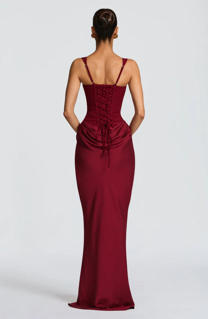 Burgundy backless bodycon maxi dress with spaghetti straps, ruched waist