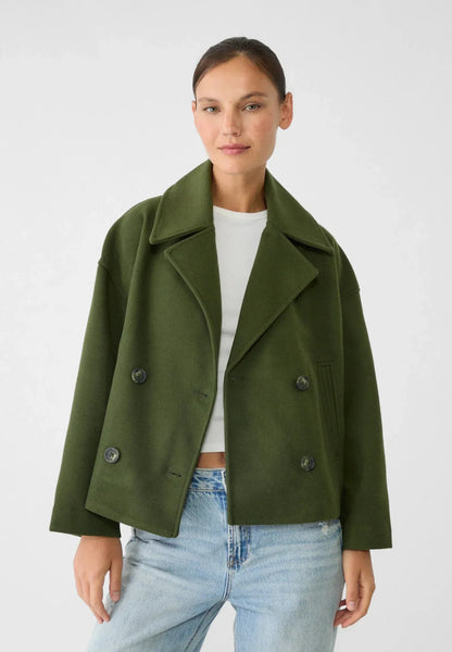 Cropped double-breasted jacket, green with notch lapels and double-button closure
